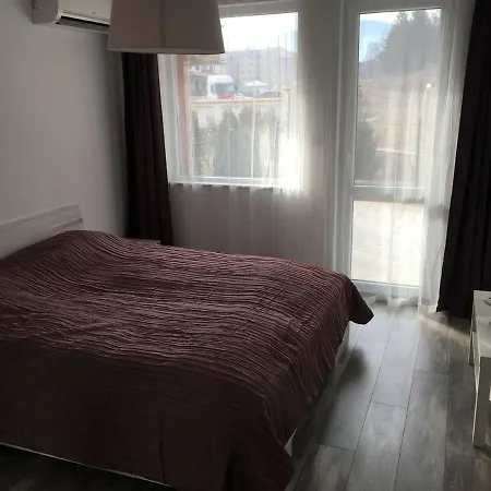 Apartament Apartvel 1 *