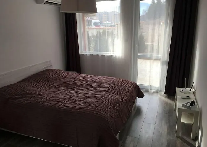 Апартамент Apartvel 1 *